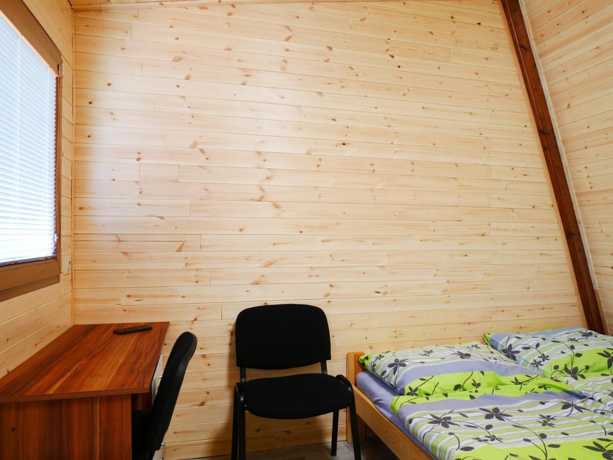 Camping Roznov Hotel Rožnov pod Radhoštěm Kültér fotó