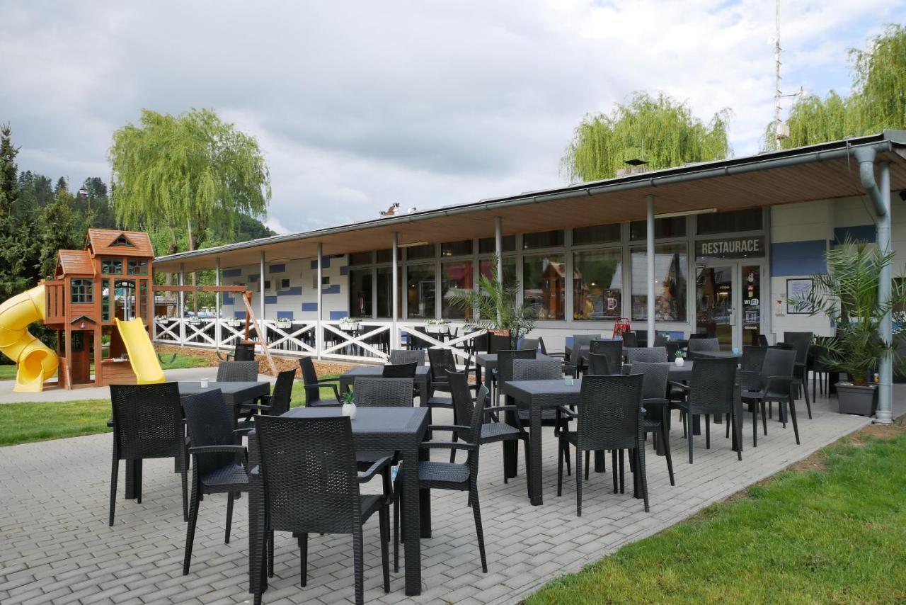 Camping Roznov Hotel Rožnov pod Radhoštěm Kültér fotó