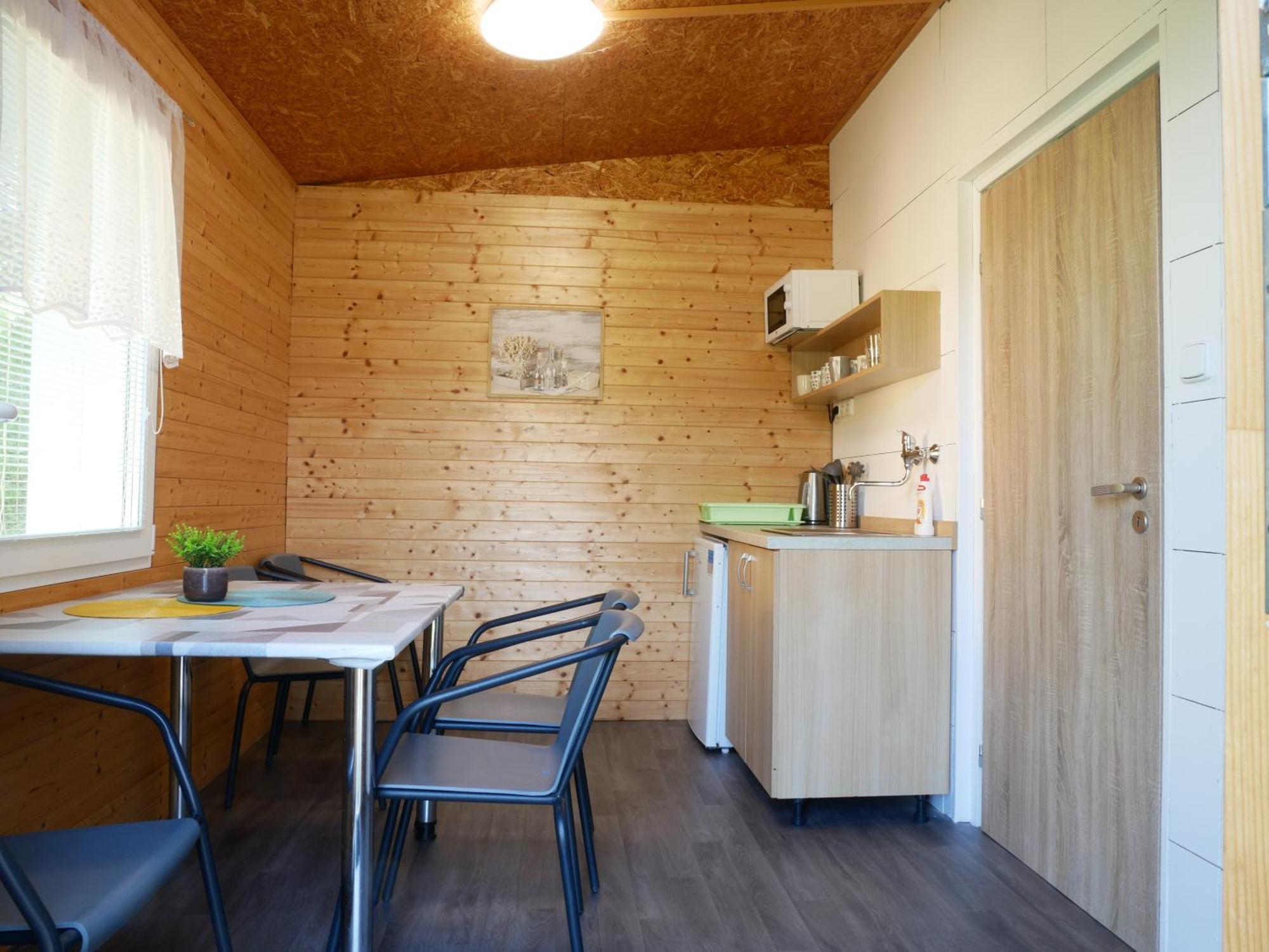 Camping Roznov Hotel Rožnov pod Radhoštěm Kültér fotó