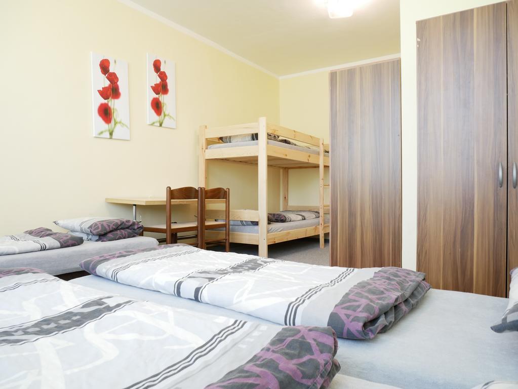 Camping Roznov Hotel Rožnov pod Radhoštěm Kültér fotó